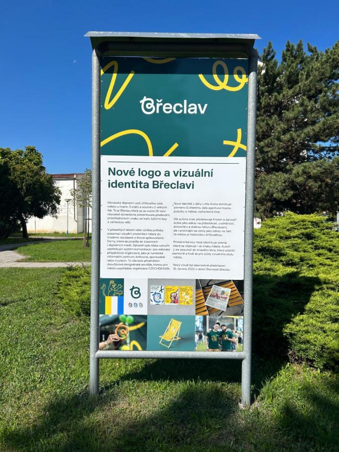 Stromoradni 17 Lejlighed Břeclav Eksteriør billede